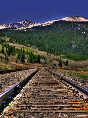 1d-Rails to the Rockies.jpg